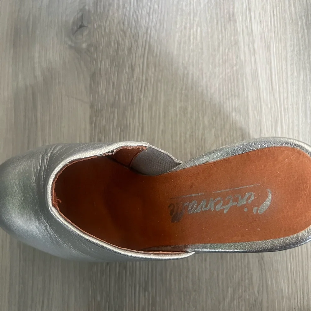 L'INTERVALLE Metallic Leather Platform Mules - Picture 4 of 5